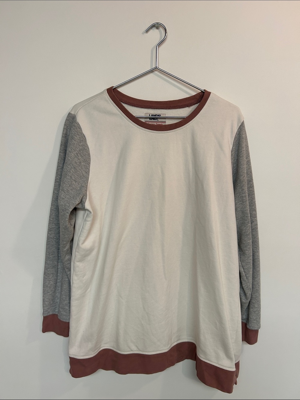 Lands' End Cream Raglan Top with Gray Sleeves and Rust Trim